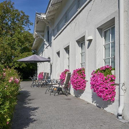 Small But Charming-Yellow Appartement Baden Exterior photo